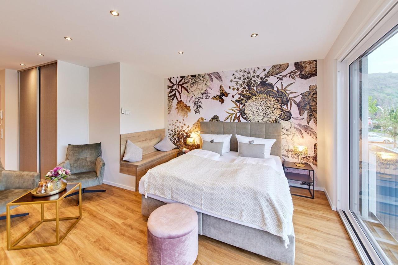 Luxus Apartments Mosel-Zeit Neu 2023 เซลล์อันแดร์โมเซล ภายนอก รูปภาพ