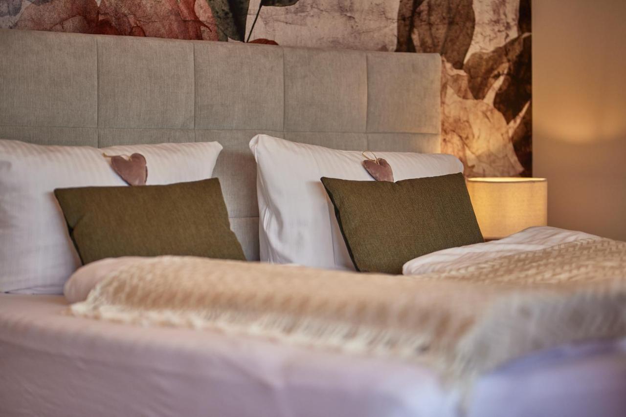 Luxus Apartments Mosel-Zeit Neu 2023 เซลล์อันแดร์โมเซล ภายนอก รูปภาพ